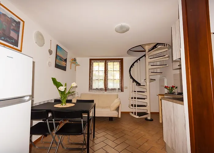 Il Tiglio Apartment *